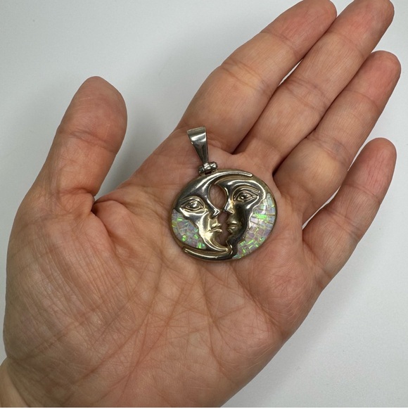 950 Sterling Silver Moon Pendant Opal Inlay Celestial Bohemian Goddess Whimsical - Picture 8 of 10
